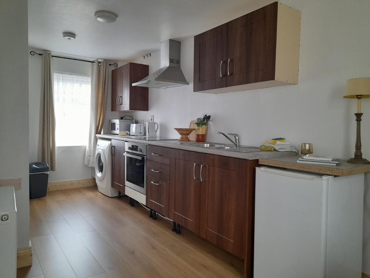 Central Town Apartment Wexford Exterior photo