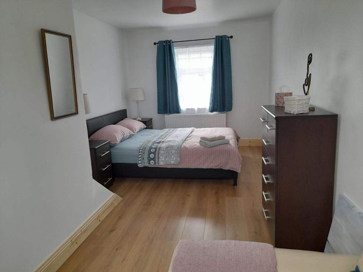 Central Town Apartment Wexford Exterior photo